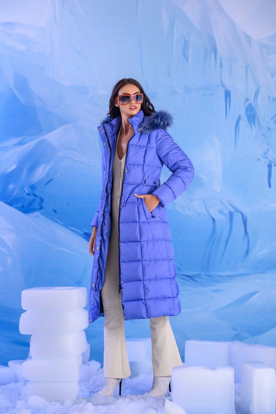 Μπουφάν μακρύ με γούνα