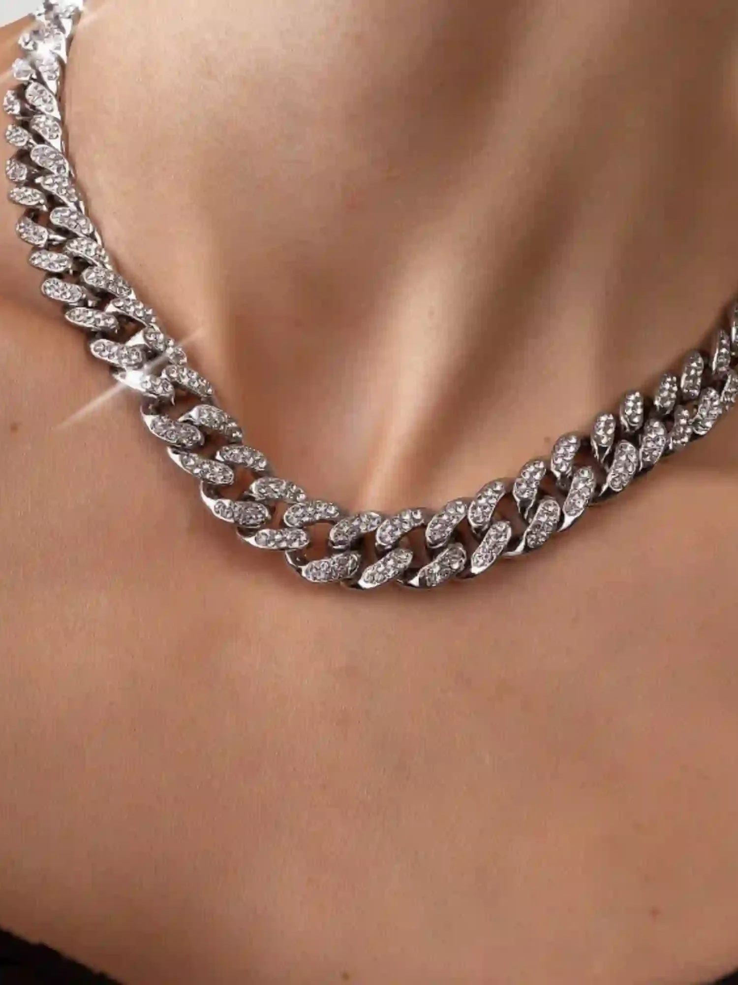 Κολιέ με ζιργκόν