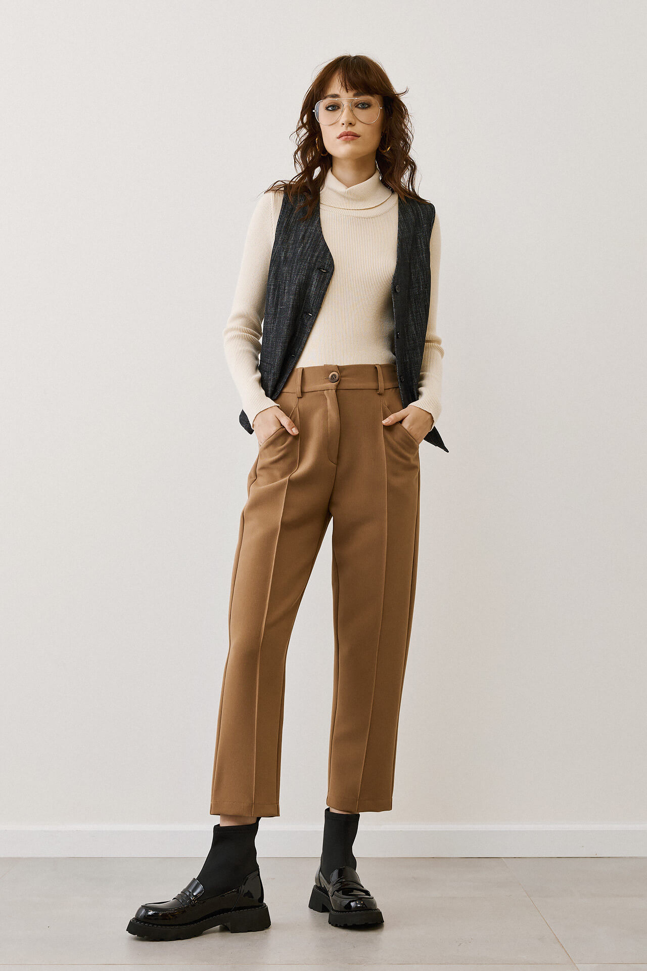 Καμηλό παντελόνι ψηλόμεσο