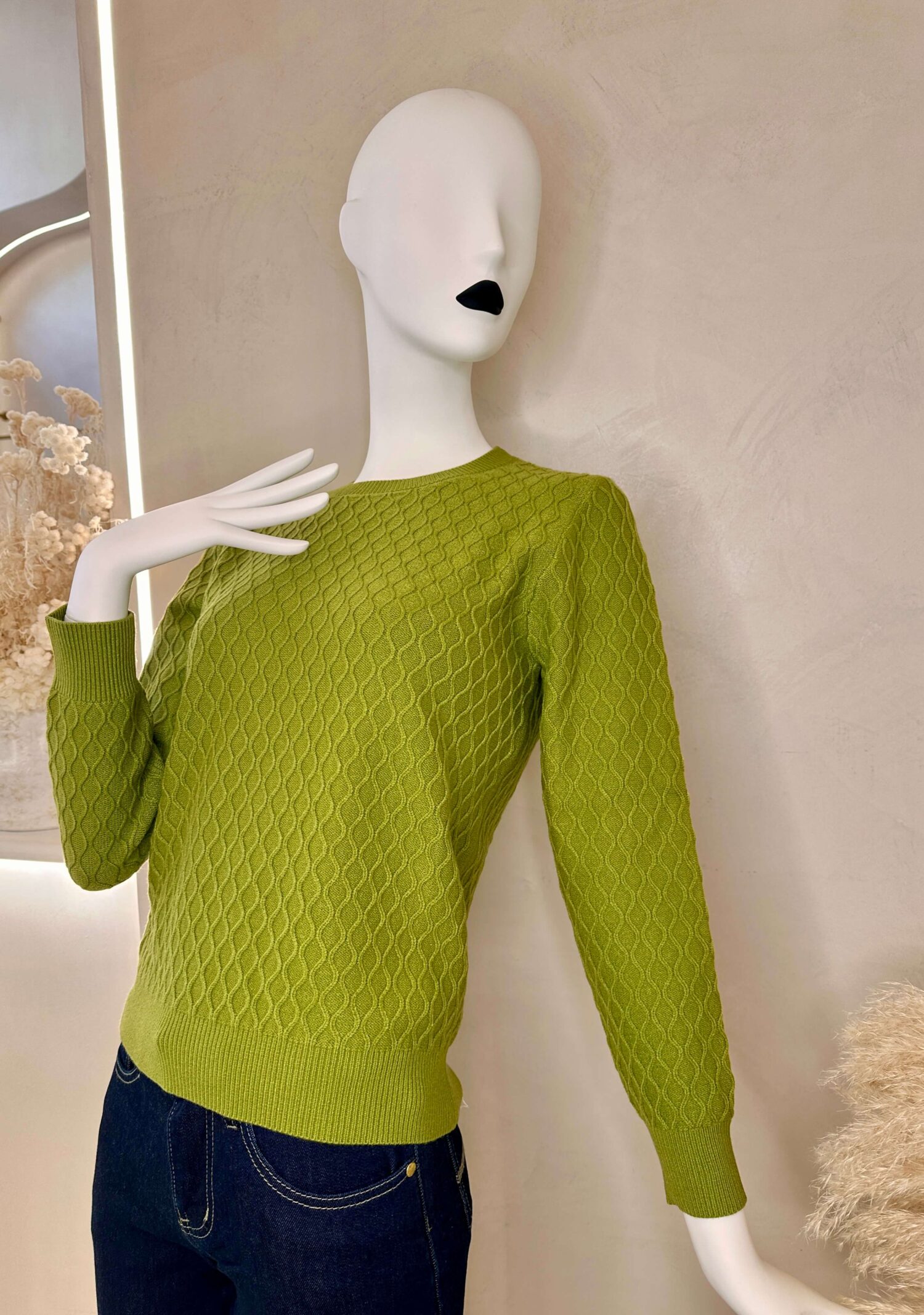 πλεκτή μπλούζα με ανάγλυφη ύφανση