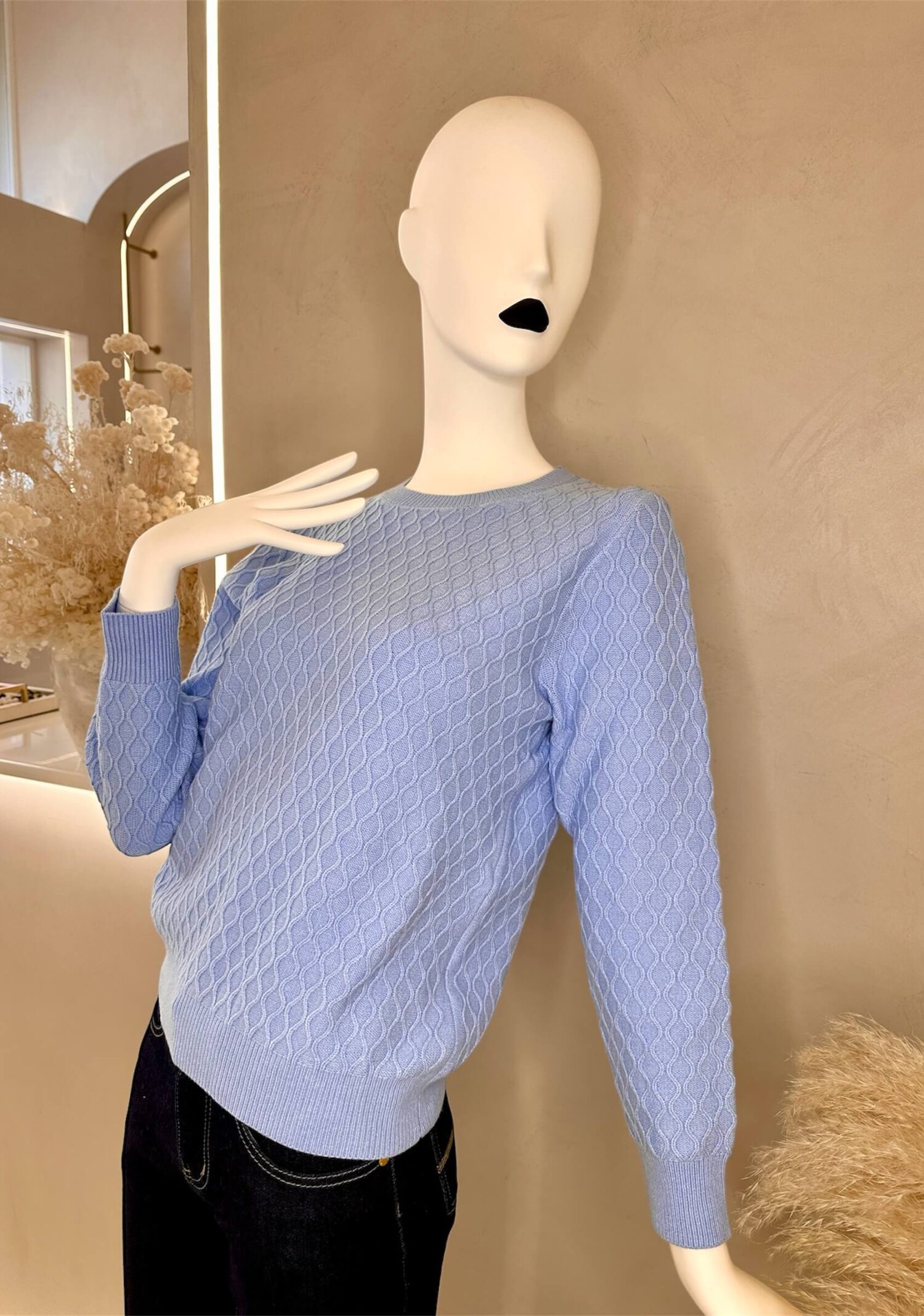 Γαλάζια πλεκτή μπλούζα