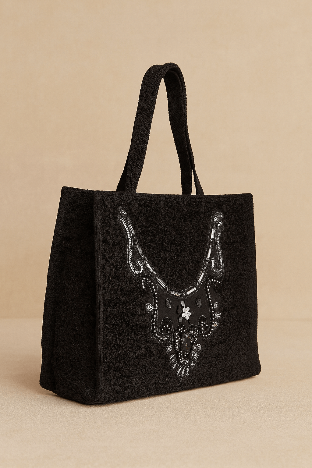 Μαύρη Τσάντα Χειρός Tote με Κέντημα